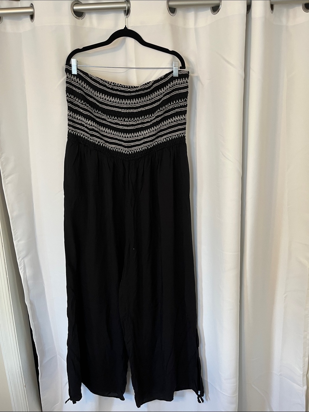 Black Strapless Wideleg Jumpsuit wContrast Waistband. Casual attire or cover-up
